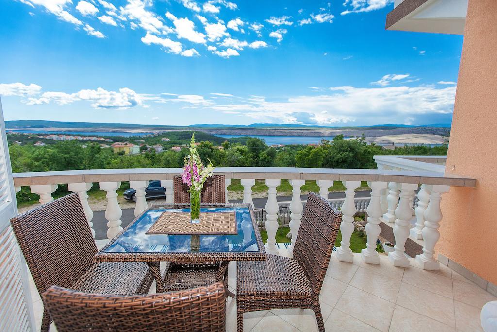 Apartments Villa Americana Jadranovo Ruang foto