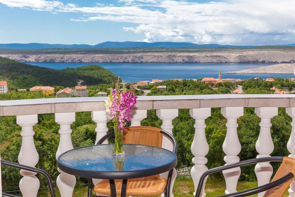 Apartments Villa Americana Jadranovo Ruang foto